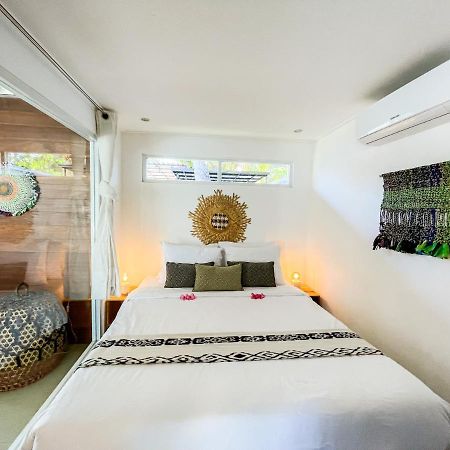 Villa Kotak Surfers Escape Reopening Rates Apply Now セロング・ベラナク エクステリア 写真