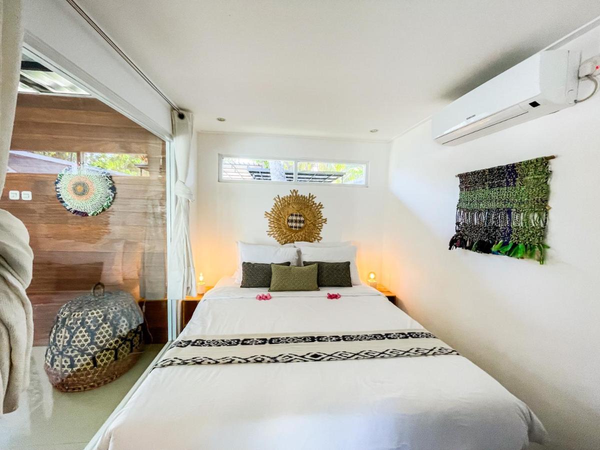 Villa Kotak Surfers Escape Reopening Rates Apply Now セロング・ベラナク エクステリア 写真