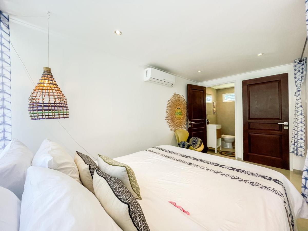 Villa Kotak Surfers Escape Reopening Rates Apply Now セロング・ベラナク エクステリア 写真