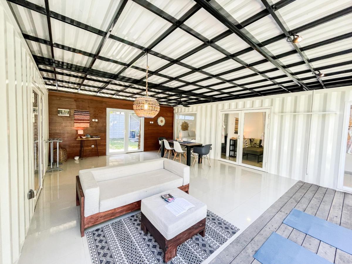 Villa Kotak Surfers Escape Reopening Rates Apply Now セロング・ベラナク エクステリア 写真